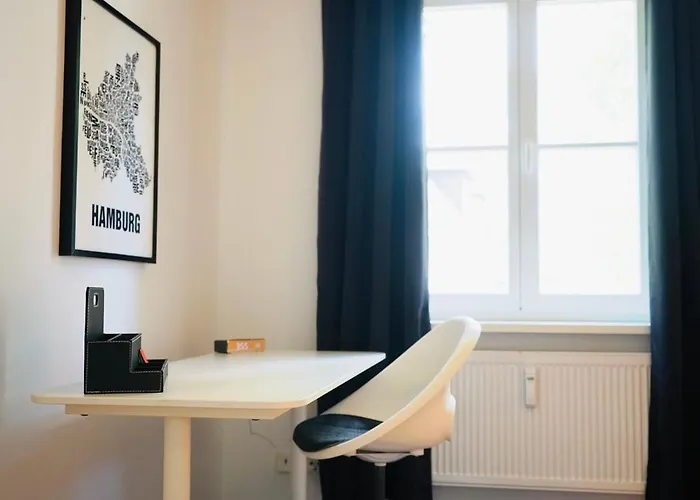 Gemuetliche Ferienunterkunft Mit Blick Ins Gruene Apartamento Wolfsburgo