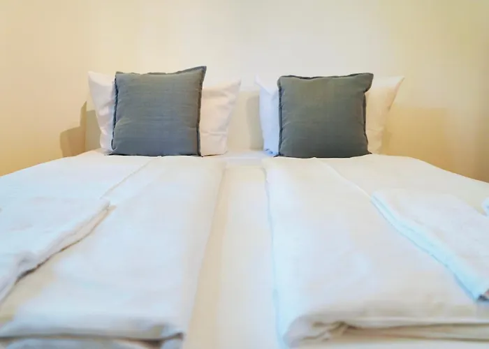 Apartamento Gemuetliche Ferienunterkunft Mit Blick Ins Gruene Wolfsburgo